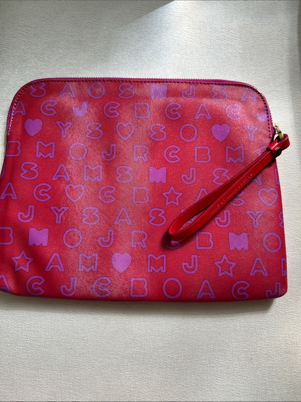 Marc by Marc Jacob Ref and lavender padded iPad case
